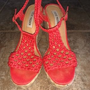 Steve Madden Salmon Wedges